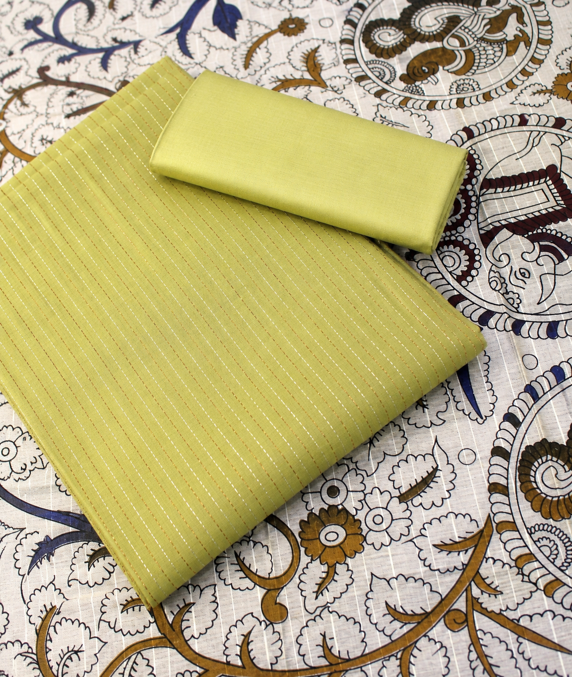 unstitched materials